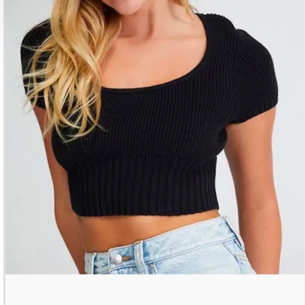 Kendall & Kylie Black Ribbed Crop Top